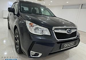 Subaru Forester 2.0XT Turbo 4WD Sunroof 2015 Grey Rear Entertainment